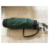 Golf bag w/assorted golf clubs