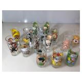 Lot of 14 glasses featuring Snoopy and gang plus