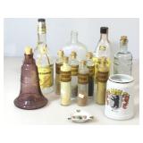 Box of vintage glassware.