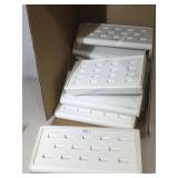 Box of 10 angled ring displays. Each holds 14