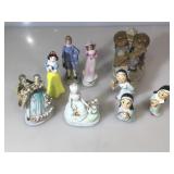 Small lot of collectibles including Blue Boy and