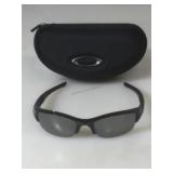 Oakley sunglasses, original case, nice condition