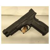 Springfield Pistol model XD-40 - 40 cal -