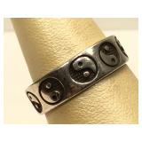 Sterling Silver Yin-Yang ring - size 8