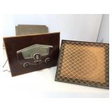 Zenith Tube Radio on Speaker for restoration or