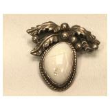 Sterling Silver NA brooch with White Opal - 1 in