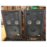Pair of Pioneer CS-811A Speakers - comes are good