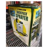 4 gallon backpack sprayer in box