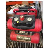 Husky 4 gallon air compressor