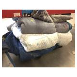 Bundle of moving pads