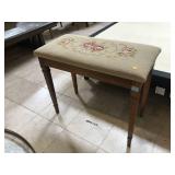 Vintage wooden piano stool w/storage