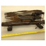 2 stainless Fantasy knives, very sharp, mounted