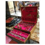 James brass flatware set w/wooden handles and