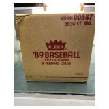 1989 fleer baseball case