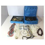 Portable Jewelry Case with Contents.