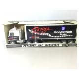 NIB Nylint GMC 18-Wheeler