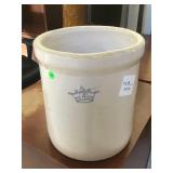 Vintage ceramic pot, approx 11x12 inches