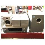 Denon receiver model AVR-486 with speakers -