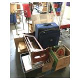 Pallet lot of assorted household and decorative
