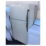 6ft tall refrigerator