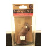 Pair of new Pachmayr Wood Grips for Ruger Redhawk