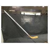 Colorado avalanche autographed stick