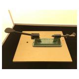 RCBS Trim Pro mounted on wood base