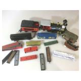 Denver Express G Scale train Engine w/ misc. HO &