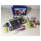Hot Wheels case by Tara Toy Corp. with contents.