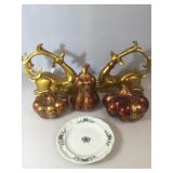 Pfaltzgraff plate and holiday decor.