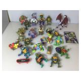 Lot of Vintage TMNT figures. Teenage Mutant Ninja