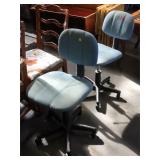 Pair of rooking office chairs