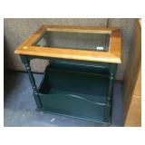 Wooden side table w/bottoms for magazines