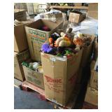Pallet lot of assorted house hold items and more