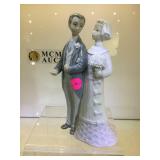 Lladro figurine, 7.5 inches Ht, Daisa, Wedding