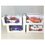 4 SpecCast vehicles with advertising, all mib