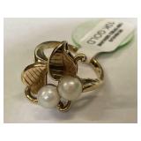 10K Gold and Pearl Ring 4.1g   size 6