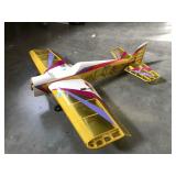 RC Airplane with gyros - no motor - good
