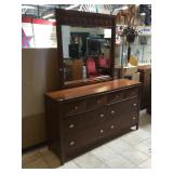 Davis Intl dresser w/mirror, Approx 64 inches