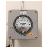 MAGNEHELIT PRESSURE GAUGE MAGNEHELIT PRESSURE GAUGE