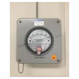 MAGNEHELIT PRESSURE GAUGE MAGNEHELIT PRESSURE GAUGE