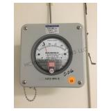 MAGNEHELIT PRESSURE GAUGE MAGNEHELIT PRESSURE GAUGE