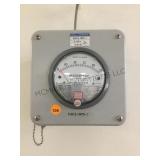 MAGNEHELIT PRESSURE GAUGE MAGNEHELIT PRESSURE GAUGE