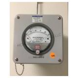 MAGNEHELIT PRESSURE GAUGE MAGNEHELIT PRESSURE GAUGE