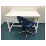 WHITE KNEEHOLE DESK WITH SWIVEL HIGH BACK OFFICE C WHITE KNEEHOLE DESK WITH SWIVEL HIGH BACK OFFICE C