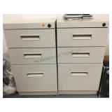 CABINETS WITH 3 DRAWERS (2) CABINETS WITH 3 DRAWERS (2)