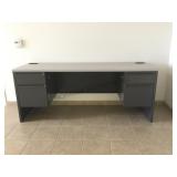 METAL AND FORMICA COMPUTER DESK METAL AND FORMICA COMPUTER DESK