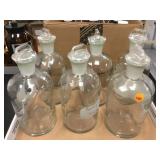 GROUP OF ASSORTED GLASS LAB BOTTLES GROUP OF ASSORTED GLASS LAB BOTTLES