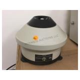 ADAMS PHYCISIANS COMPACT CENTRIFUGE ADAMS PHYCISIANS COMPACT CENTRIFUGE