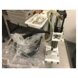 PNEUMATIC BOTTLE CAPPER WITH FOOT TRIP PNEUMATIC BOTTLE CAPPER WITH FOOT TRIP